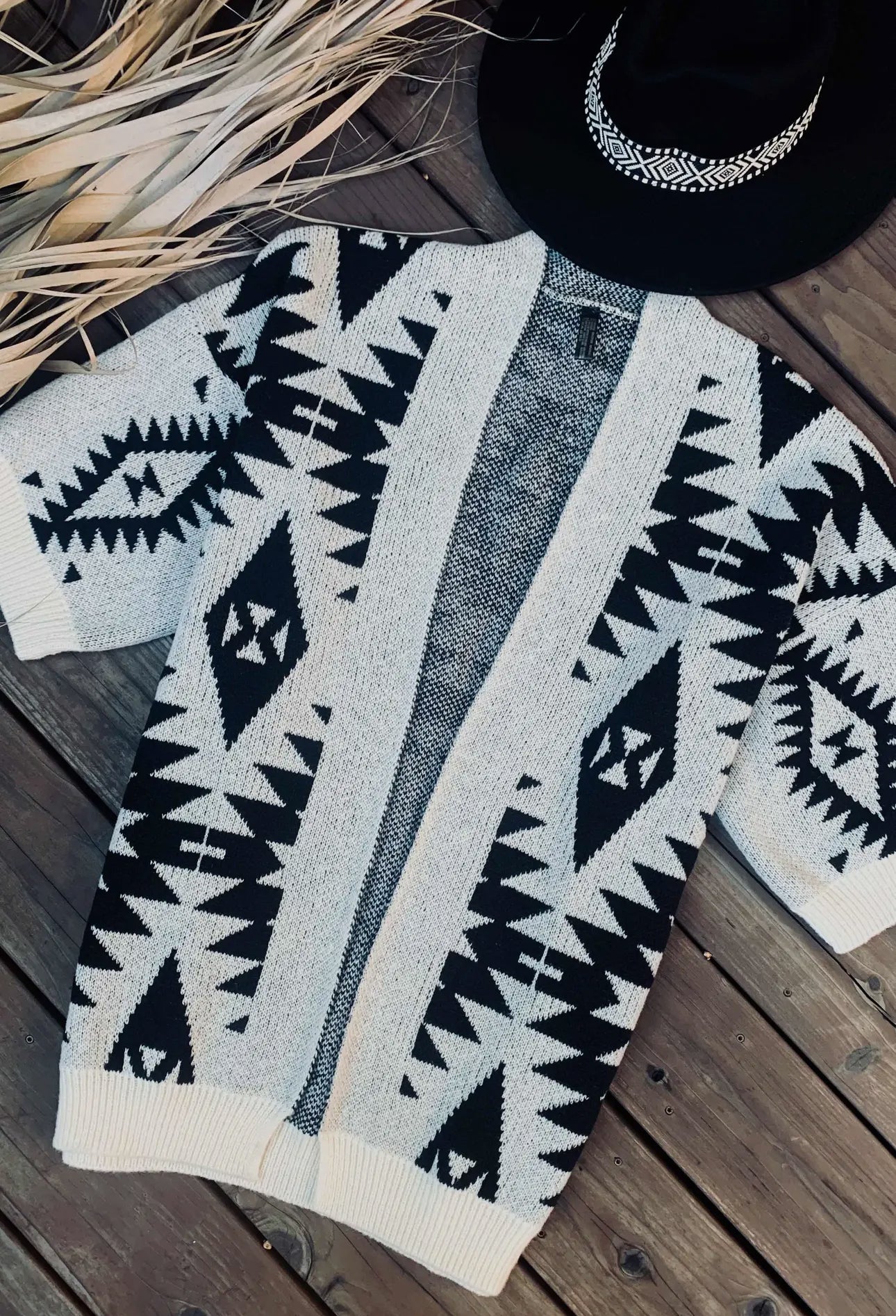 MONTANA AZTEC CARDIGANS